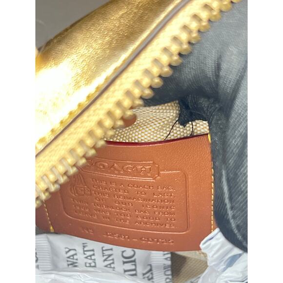 Limited Edition Twin Turnlock Bag 20 - Picture 13 of 14